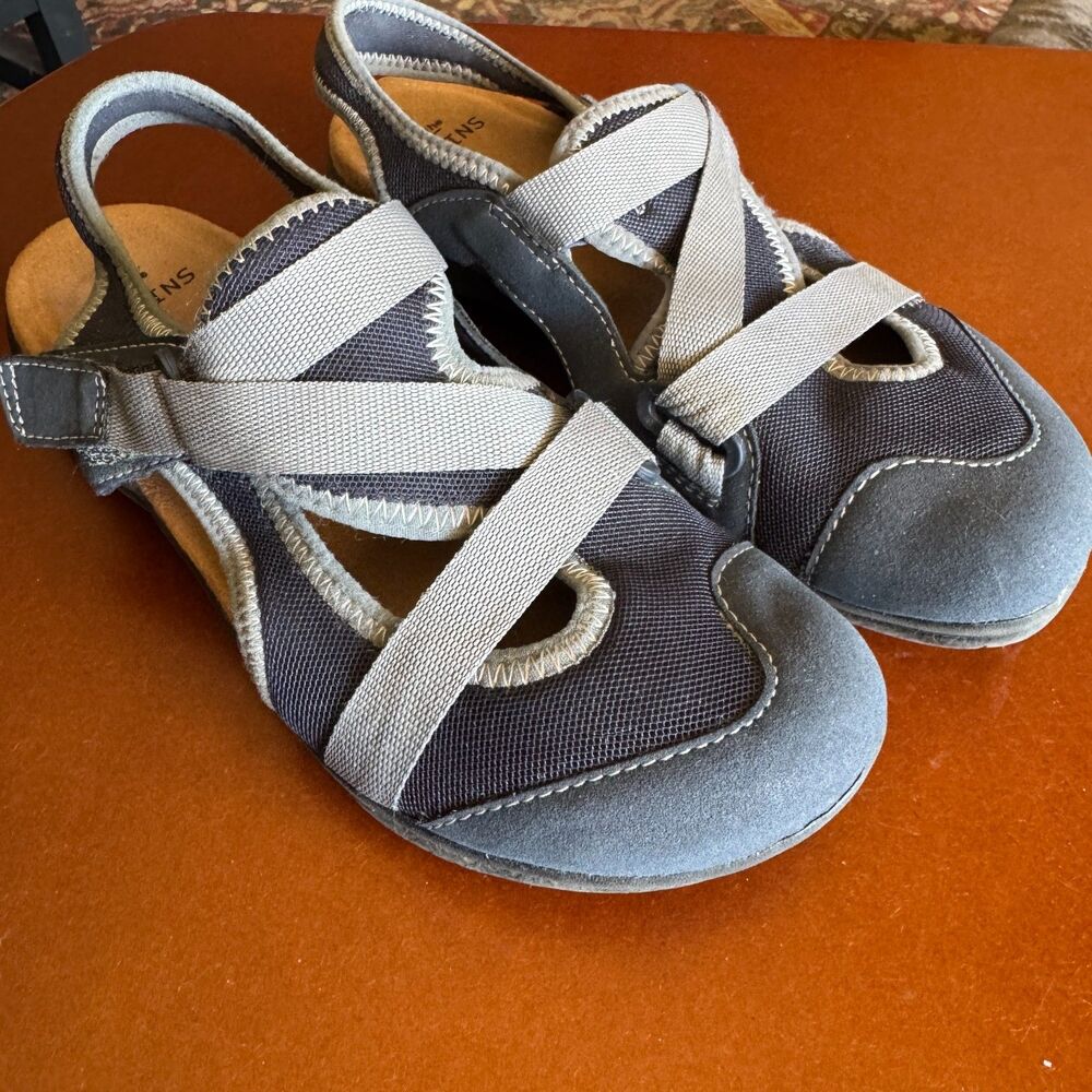 Earth Origins Stacy Closed-Toe Sport Sandals Size 8
